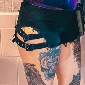 Women's High Waist Denim Short with Metal Buckles